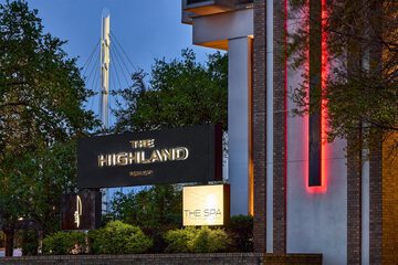 The Highland Dallas Curio Collection by Hilton
