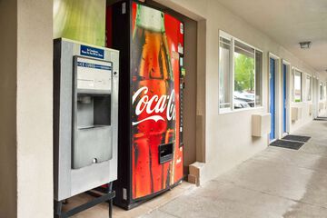 Vending machine