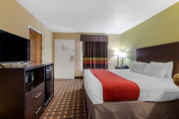 Room 18 of 34