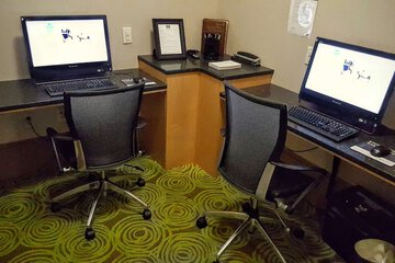 Business Center 51 of 53