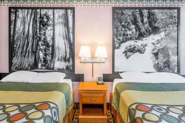 Room 14 of 15