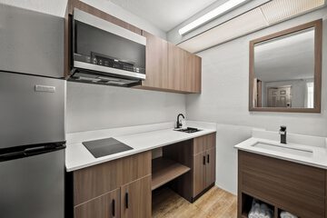 Private kitchenette