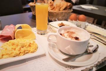Breakfast meal