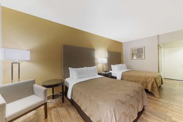 Room 53 of 81