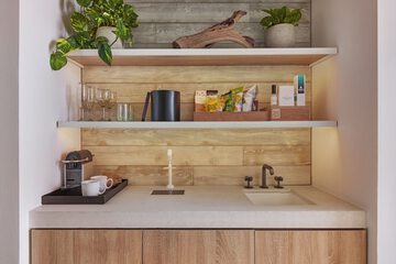 Private kitchenette