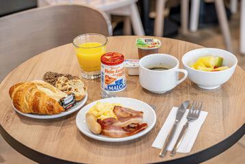 Breakfast meal