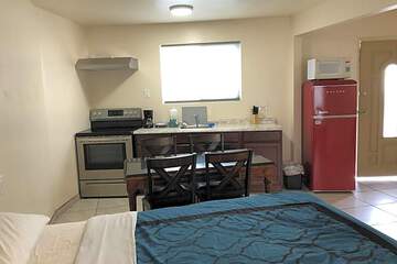 Photo 18