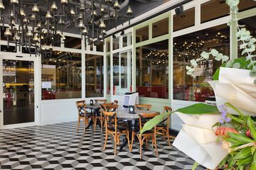 Breakfast area