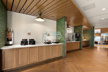 Breakfast/Coffee Service 36 of 43