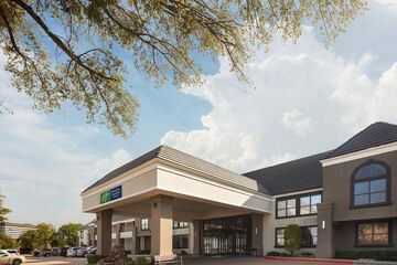 Holiday Inn Express & Suites Irving Dfw Airport North by IHG