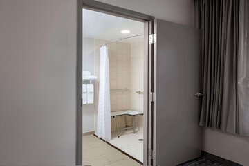 Room 12 of 22