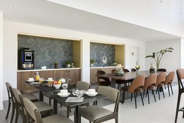 Breakfast area