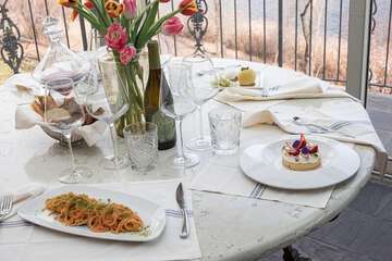 Food court