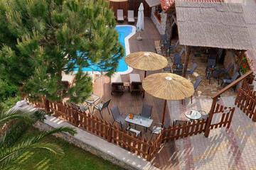 Photo 44