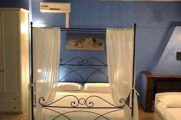 Photo 51
