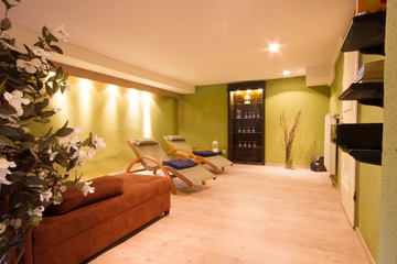 hotel_rooms