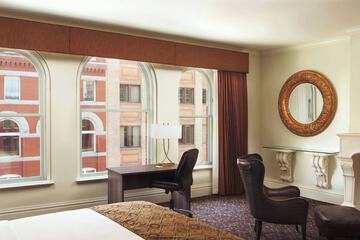 Room 6 of 19