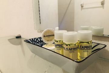 Bathroom amenities