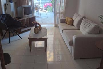 Photo 56