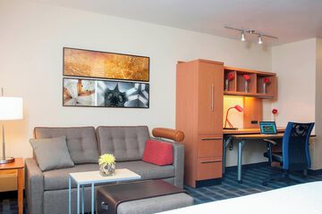 TownePlace Suites by Marriott Indianapolis Park 100