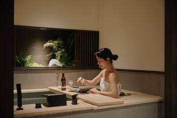 Private spa tub