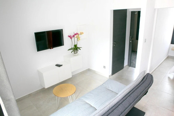 guest_rooms