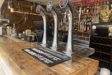 Poolside bar