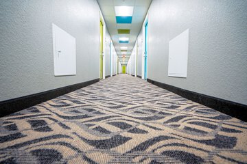 Ballroom/Hall 69 of 90