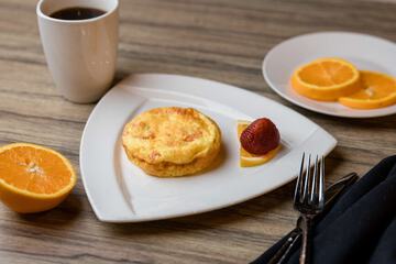 Breakfast/Coffee Service 80 of 104