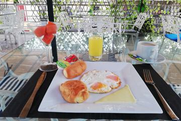 Breakfast meal