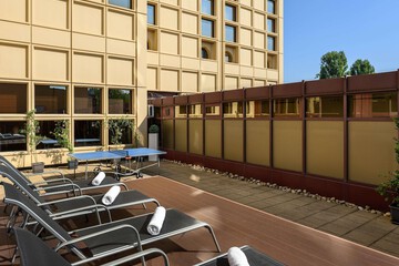 Sundeck