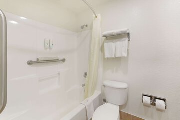 Room 47 of 81