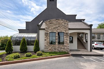 Antioch Quarters Inn and Suites