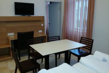 In-room dining