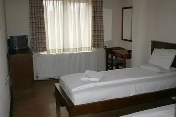 guest_rooms
