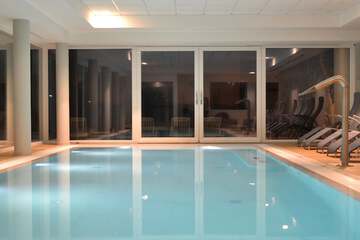 Infinity pool