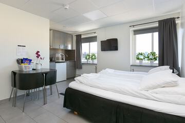 Private kitchenette