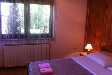 Photo 52