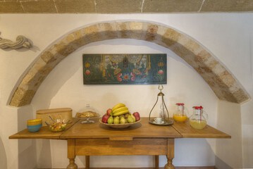 Breakfast area