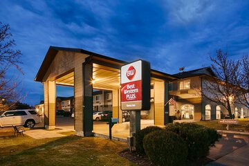 Best Western Plus Rama Inn