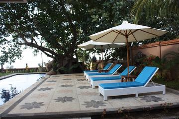 Sundeck