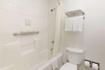 Room 21 of 81