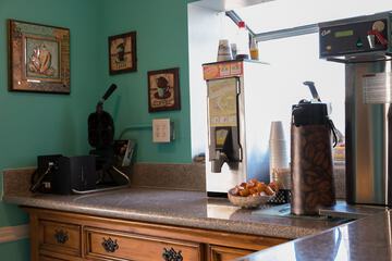 Breakfast area
