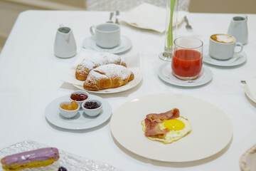 Breakfast meal