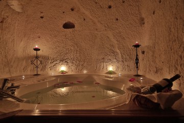 Jetted tub