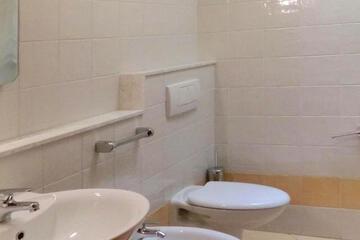 Photo 51