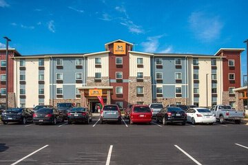 Midtown Suites-Greenville