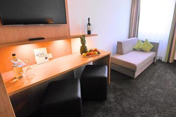 Photo 46