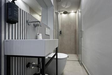 Photo 33