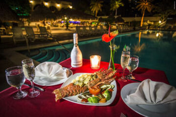 Couples Dining